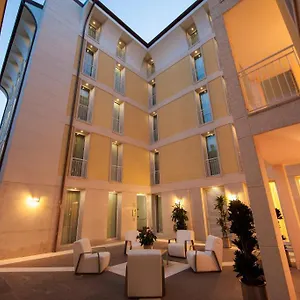 Residenza Agnello D'oro 3*, בוסולנגו איטליה